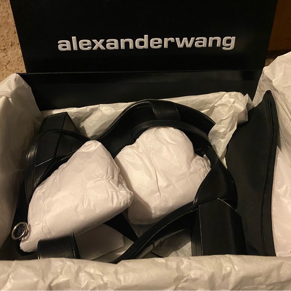 NIB Alexander Wang Abby Calf Notch Heel - Picture 2 of 6